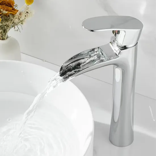 Bathroom Basin Faucet Deck Mounted Chrome High Style Waterfall Sprinkler Hot and Cold Water Tank Mixer Faucet Wash Basin Tap